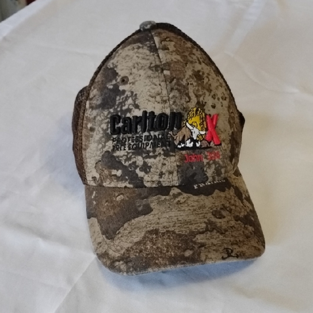 🪻4/$8🪻Carlton Snapback Camouflage Mesh Back Baseball Hat